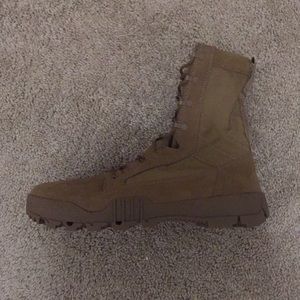(New) Nike SFB Jungle 8 Inch Brown Leather Boots.